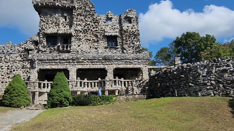 A Must-Visit For Fans Of Historic Homes And Castles