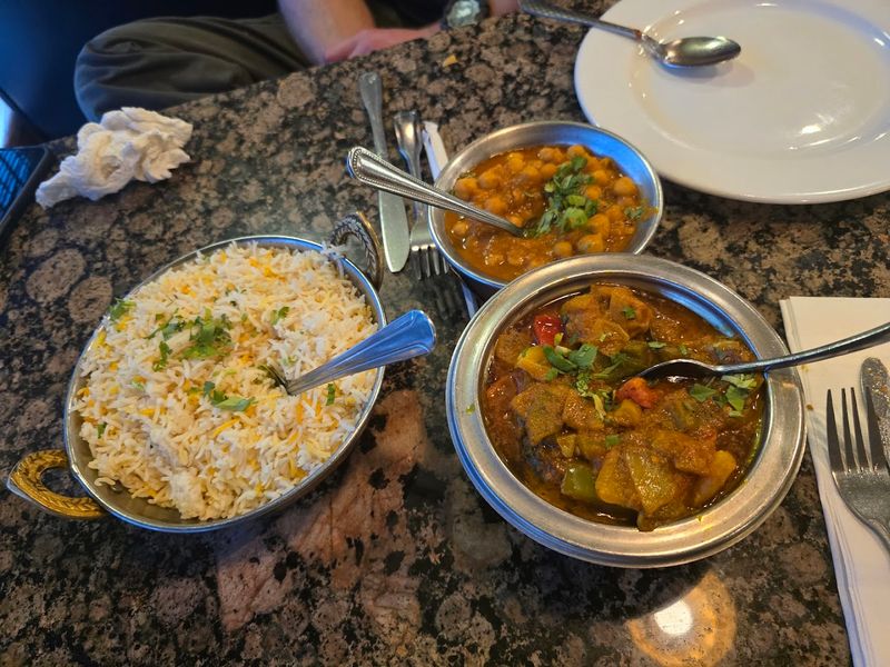 Vegetarian-Friendly Choices That Actually Satisfy