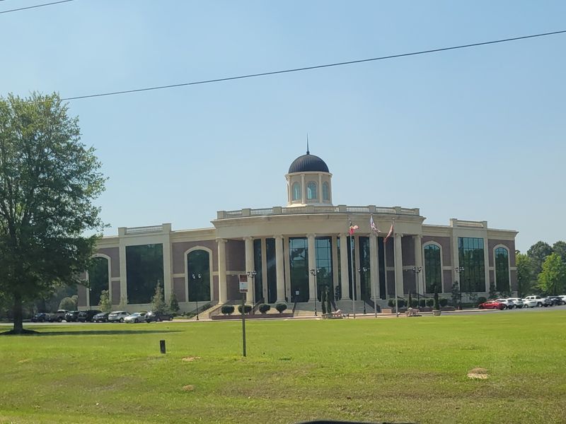 A Community That Welcomes You Warmly