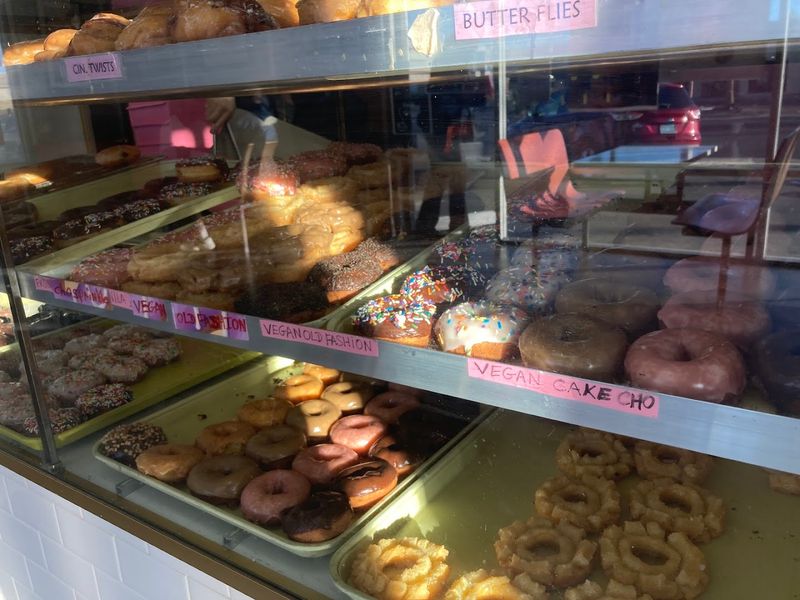 Ronald's Donuts