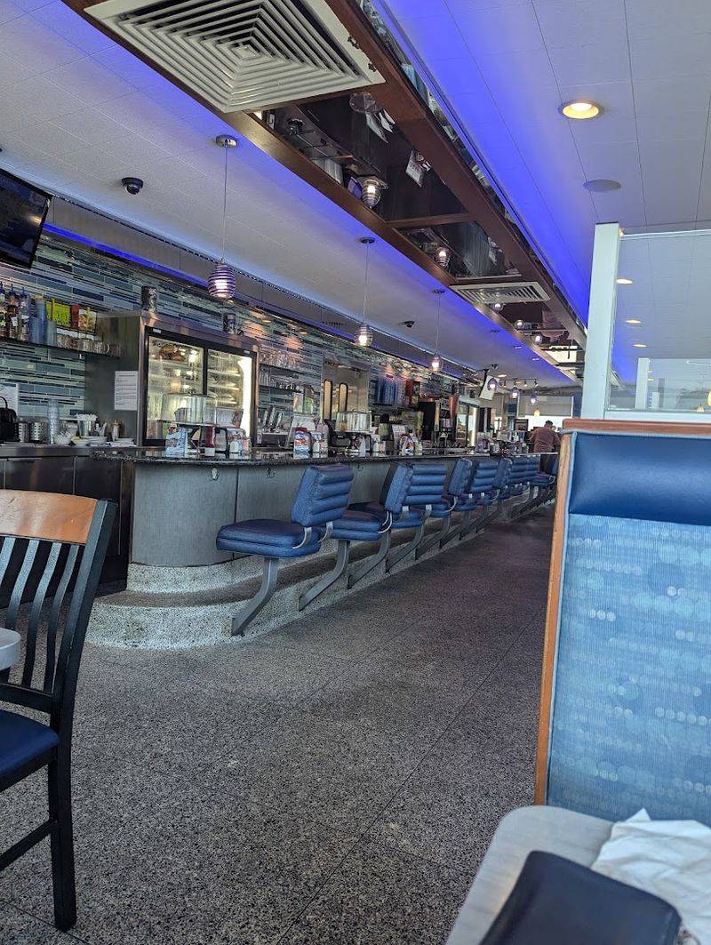 11 Pennsylvania Diners That Locals Know Are Unmissable - Decor Hint East Penn Diner