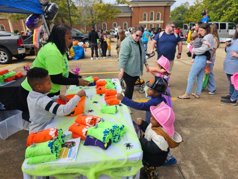 Community Events That Bring Everyone Together