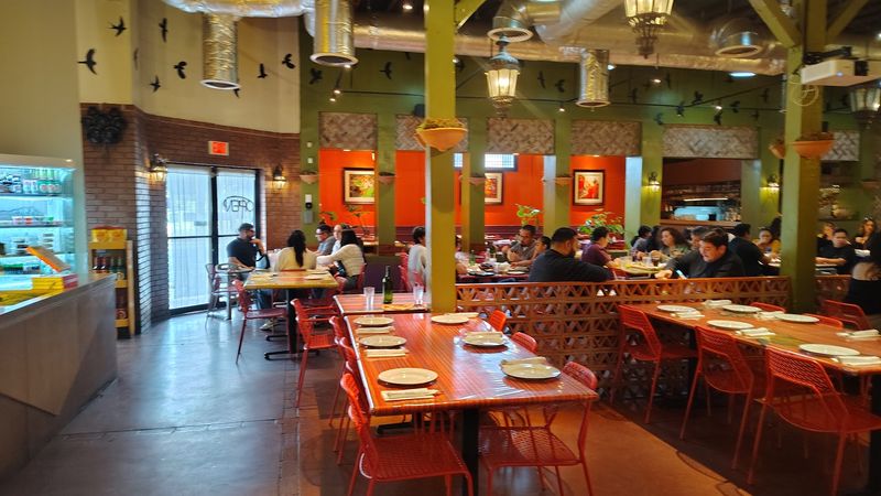 Guelaguetza, Los Angeles