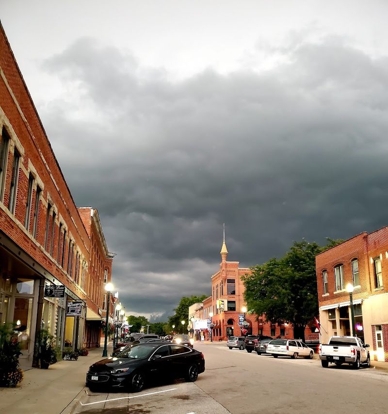 Elkader