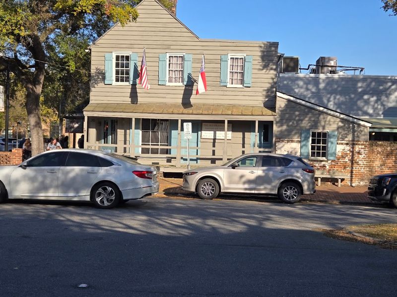 Prime Location Near Savannah's River Street