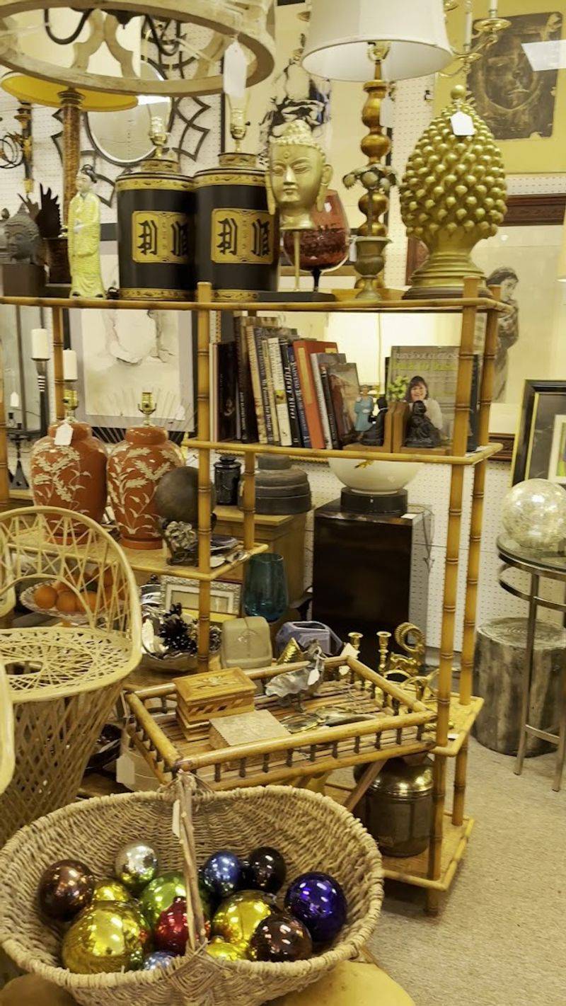 Art and Collectibles Straight From Regional Creators