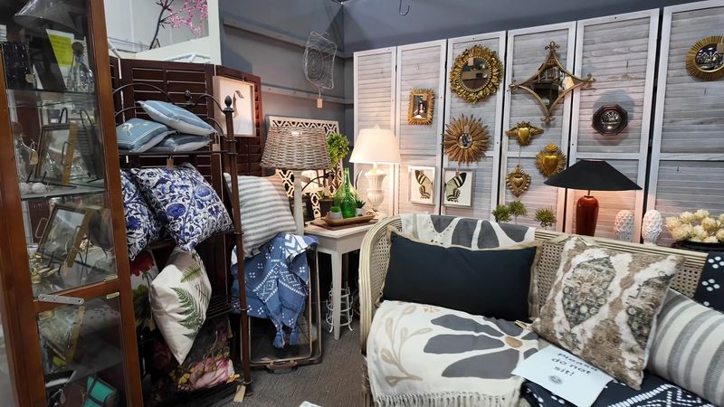 Furniture Mix