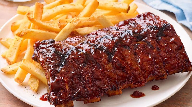 Juicy House Of Ribs And Soul Food, Fargo