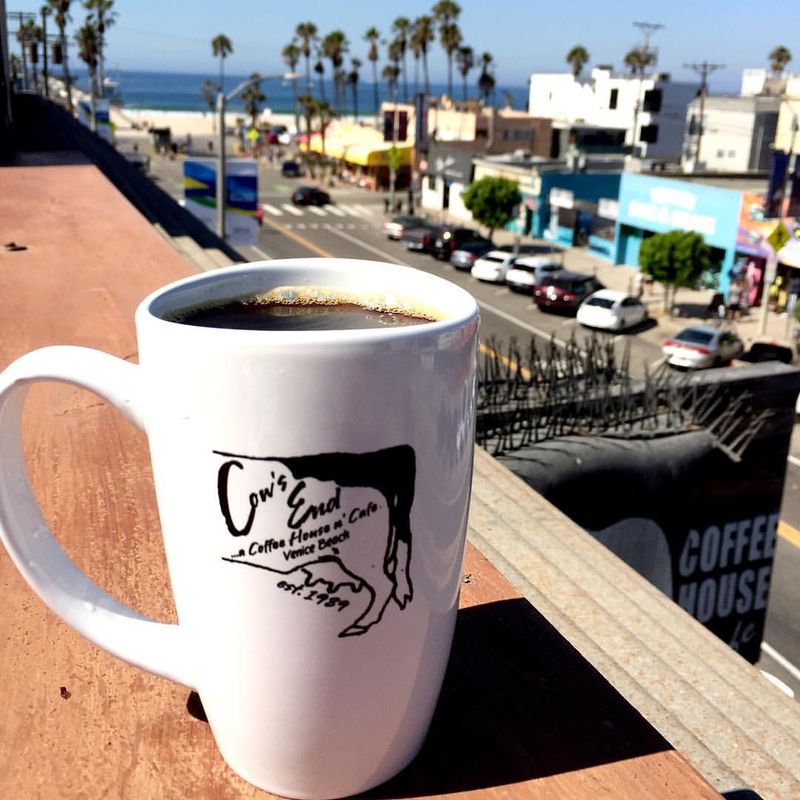 Free Coffee For First Responders