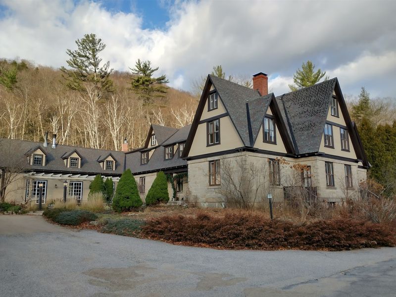 The Notchland Inn