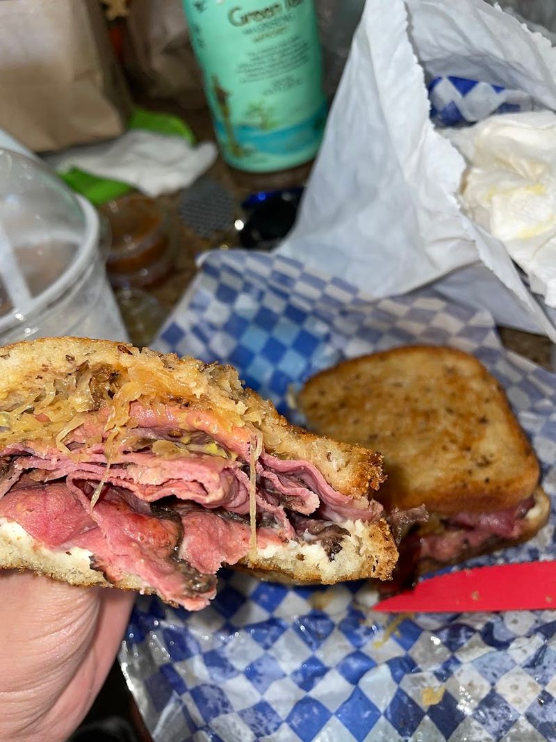 Simple Menu, Local Loyalty