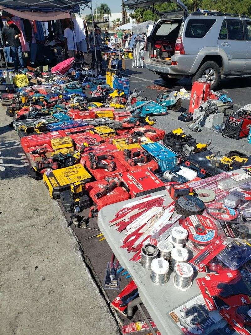 A Wide Merchandise Mix That Ranges From Tools To Clothing To Pet Supplies