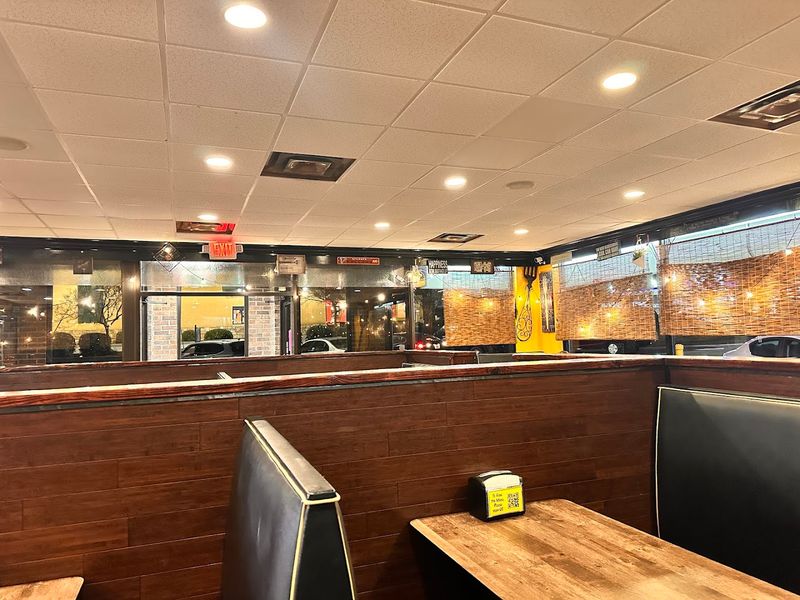 Casual Atmosphere Perfect for Any Occasion