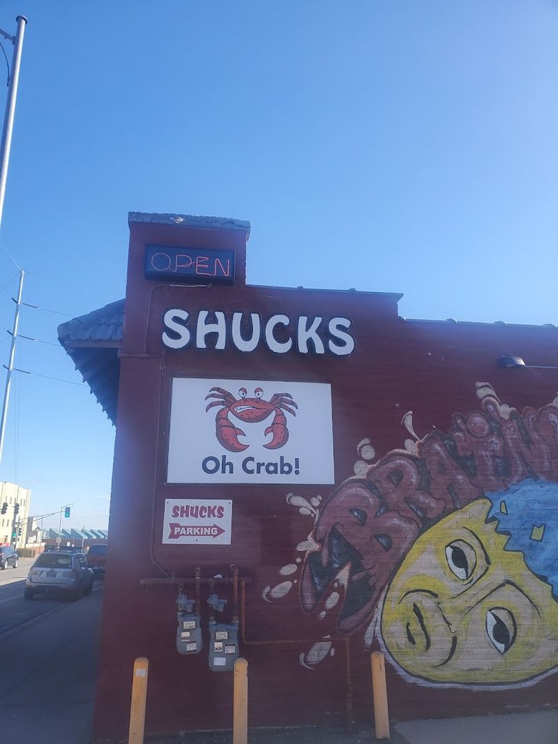 Why Shucks Keeps Omaha Diners Coming Back
