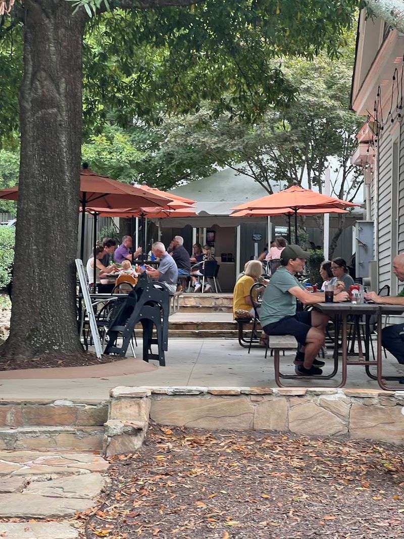 Historic Victorian Ambiance