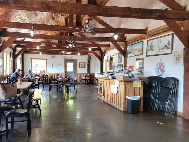 Amish-style meals with comforting simplicity