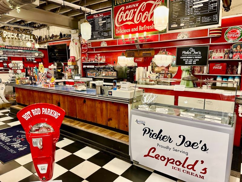 On-Site Cafe With Vintage Soda Fountain Treats