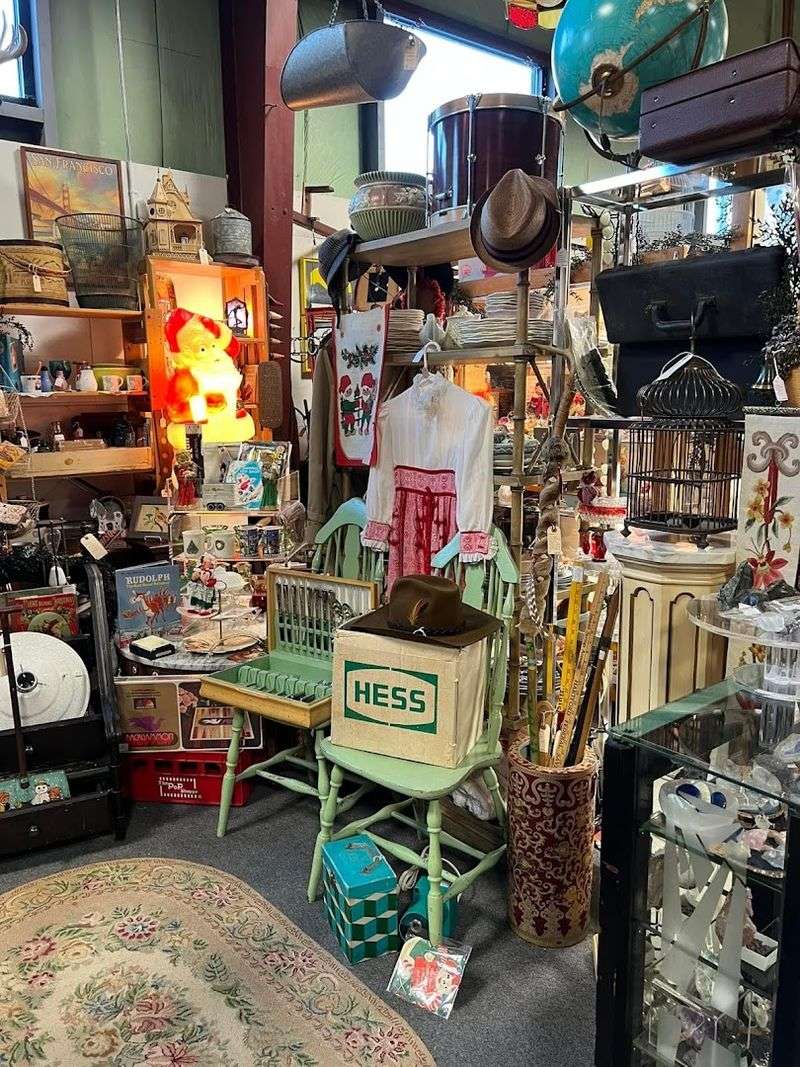 A True Treasure Hunt Experience In The Heart Of New Hartford