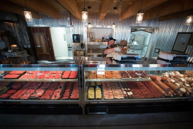 Sisters Meat And Smokehouse