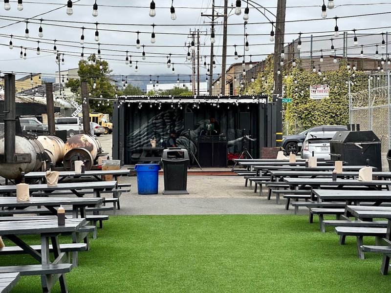 Horn Barbecue, Oakland