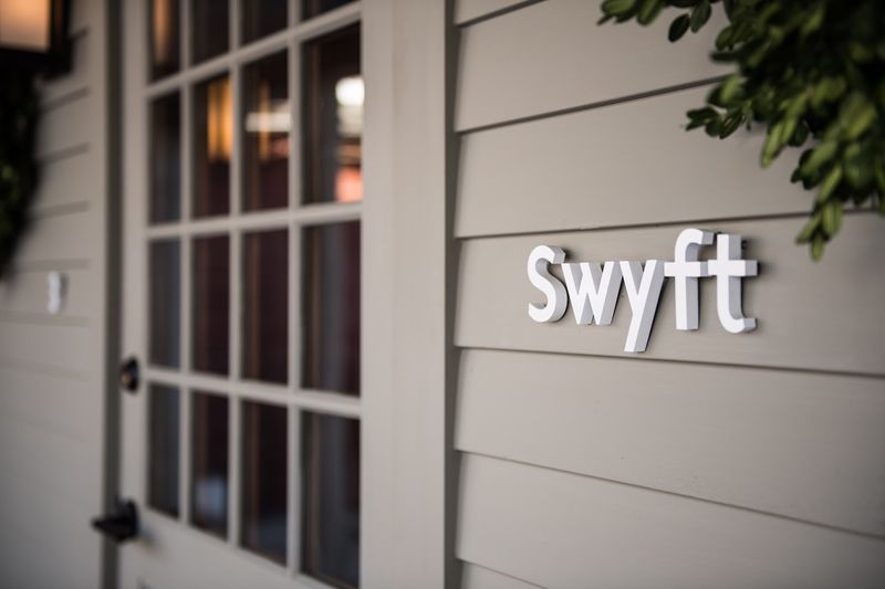 10 Connecticut Small-Town Restaurants That Are Full Of Charm - Decor Hint Swyft, Kent