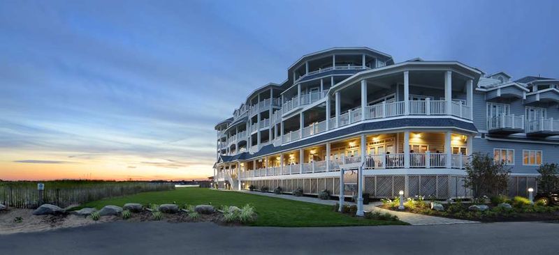 Madison Beach Hotel, Curio Collection By Hilton, Madison