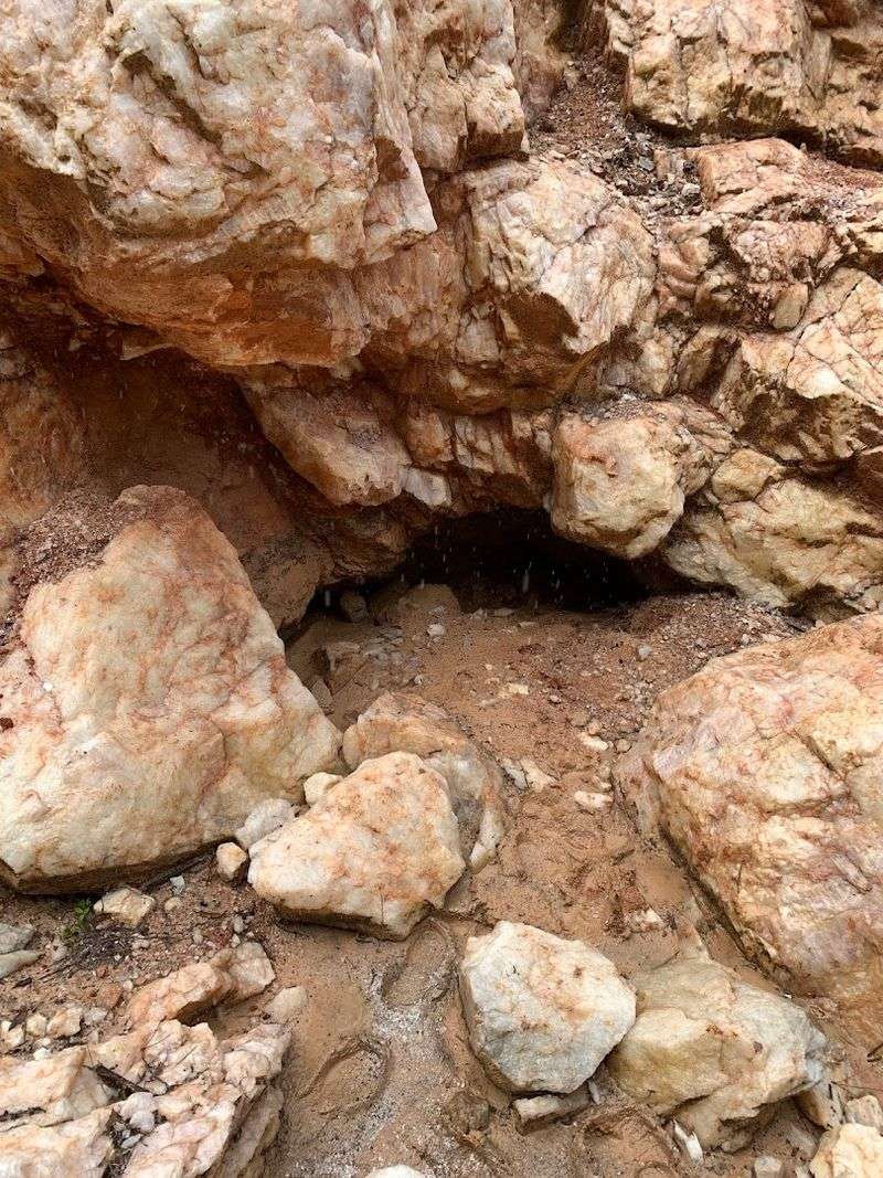 Hands-On Mining That Feels Like Real Work