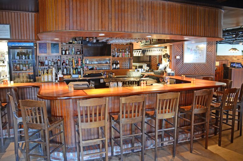 Crabdaddy's Seafood Grill – St. Simons Island