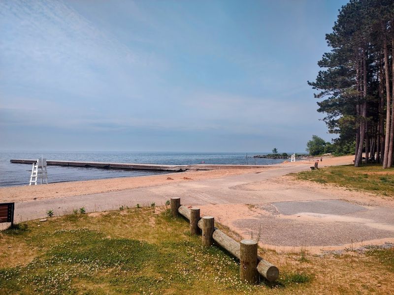10 New York State Parks With Sandy Beaches That Make You Forget You Are Not At A Tropical Destination - Decor Hint Selkirk Shores State Park