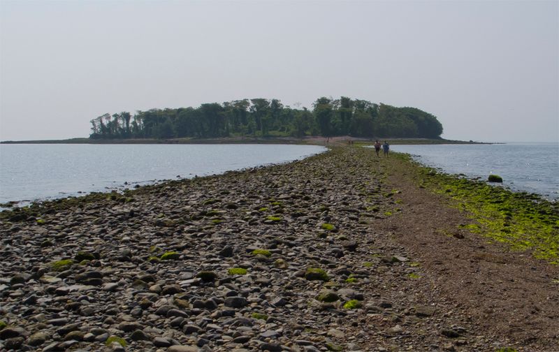 12 Connecticut Places Worth Visiting Before Summer Fully Arrives - Decor Hint Silver Sands State Park, Milford