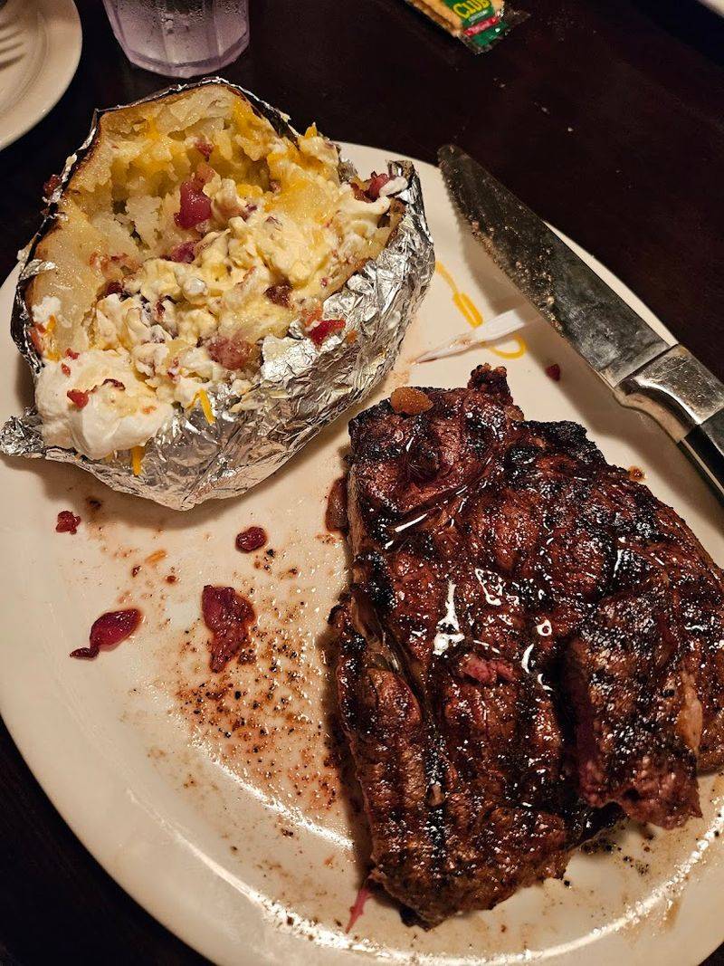 The Hoof & Horn Steakhouse