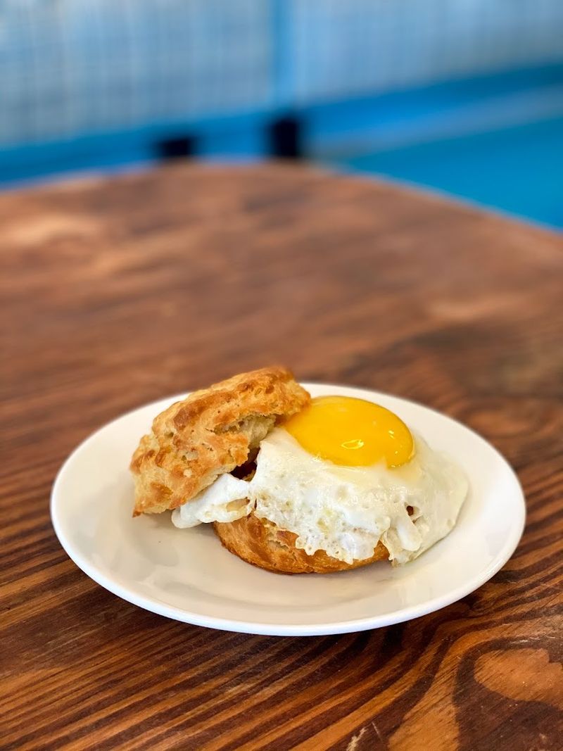 Convenient Operating Hours