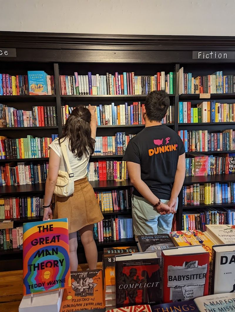 Two-Floor Book Selection Worth Exploring