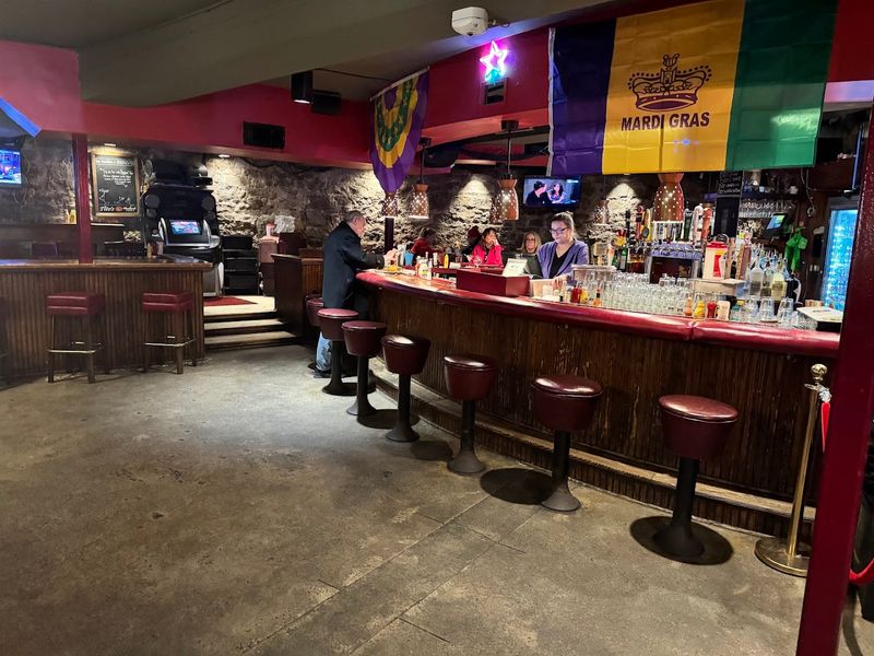 This One Historic Georgia Restaurant Has Prime Rib People Can't Stop Talking About - Decor Hint Legendary Slow-Roasted Prime Rib