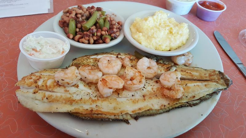 10 North Carolina Spots Where Meat-And-Three Still Matters - Decor Hint Coliseum Country Cafe