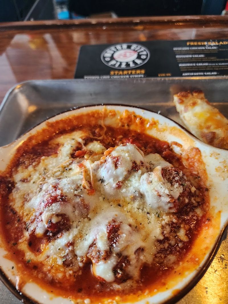 14 Texas Pizza Places Serving Slices You'll Dream About - Decor Hint Motor City Pizza