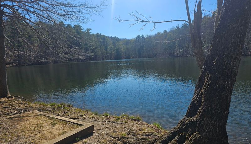 A 17-Acre Lake Perfect for Water Fun