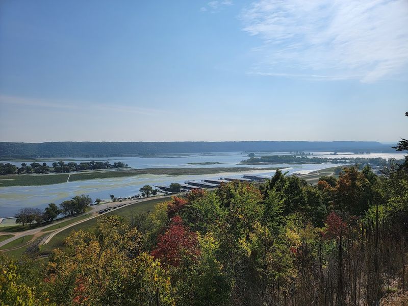 Guttenberg Riverwalk Overlook