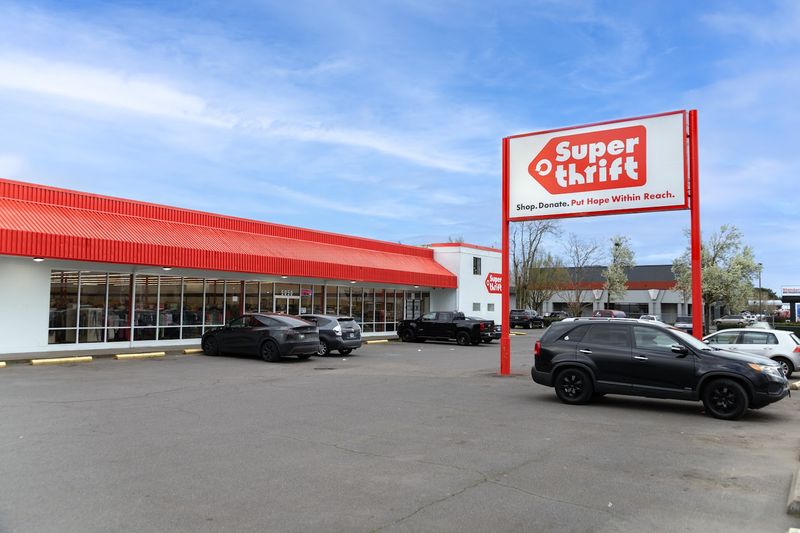 SuperThrift SE Portland