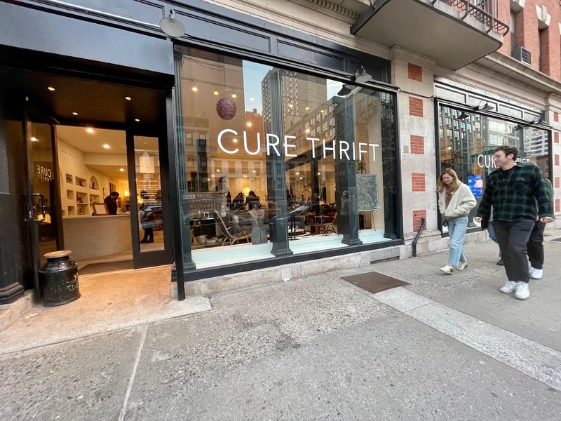 10 Best Thrift Stores In Manhattan, New York You'll Want To Visit - Decor Hint Cure Thrift Shop