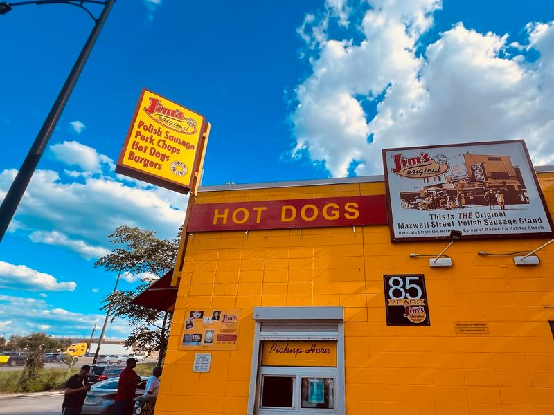 11 Illinois Diners That Have Not Changed Much Over The Years - Decor Hint Jim's Original