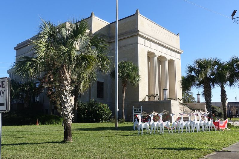 These 10 Tranquil Florida Spots Are Still Under The Radar - Decor Hint Apalachicola, Franklin County