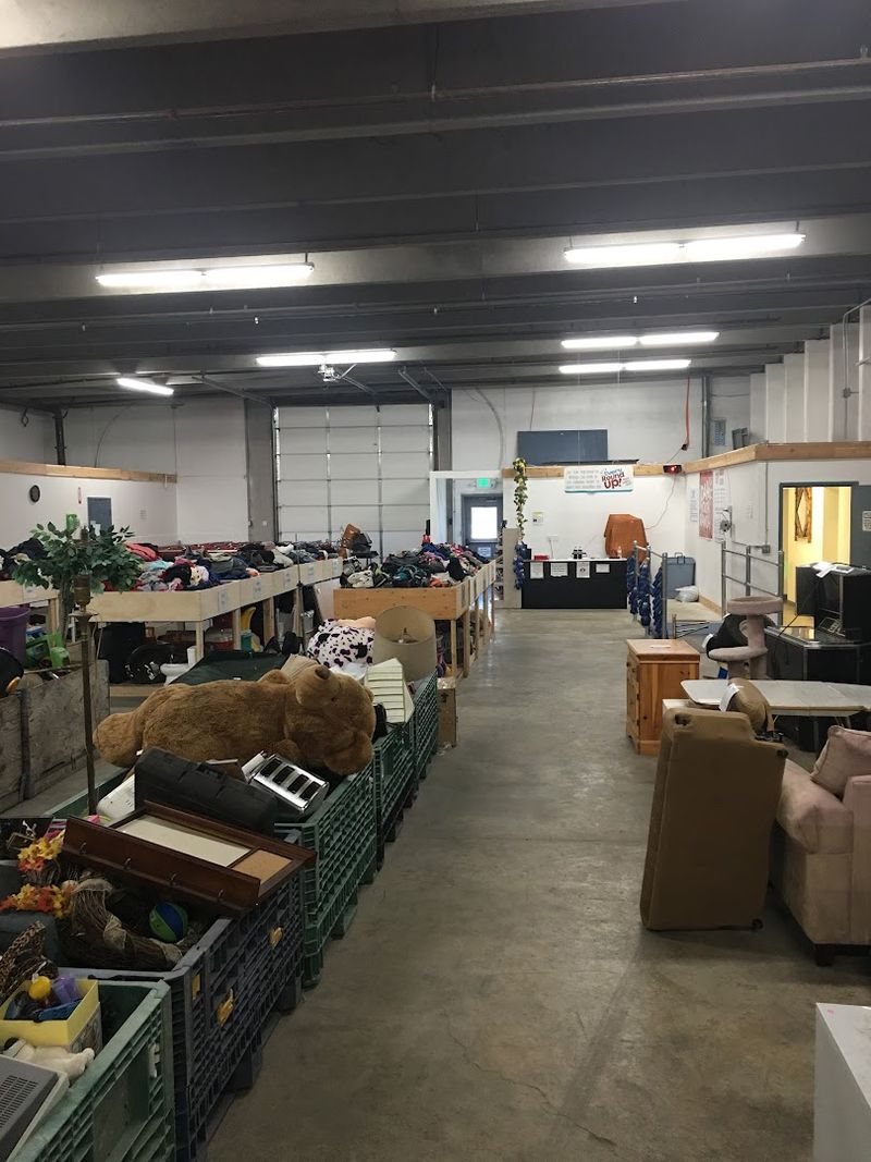 Idaho Youth Ranch Post Falls Outlet Bins