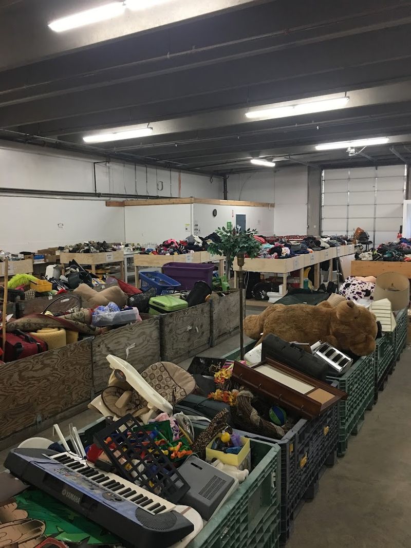 Idaho Youth Ranch Post Falls Outlet Bins
