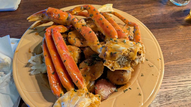 8 Michigan Restaurants Known For Fried Fish Done Right - Decor Hint Cajun Cuisine By Us