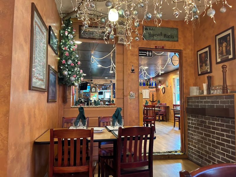 Nook & Cranny Restaurant, Baileyville