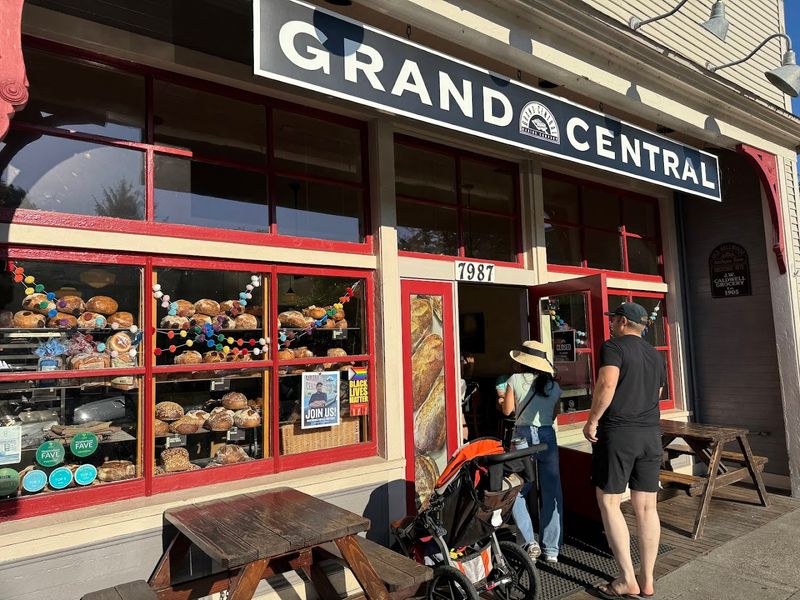 Grand Central Bakery Sellwood