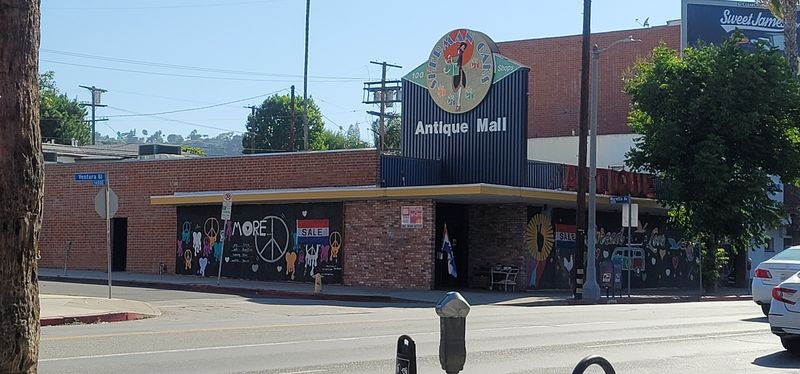 Sherman Oaks Antique Mall