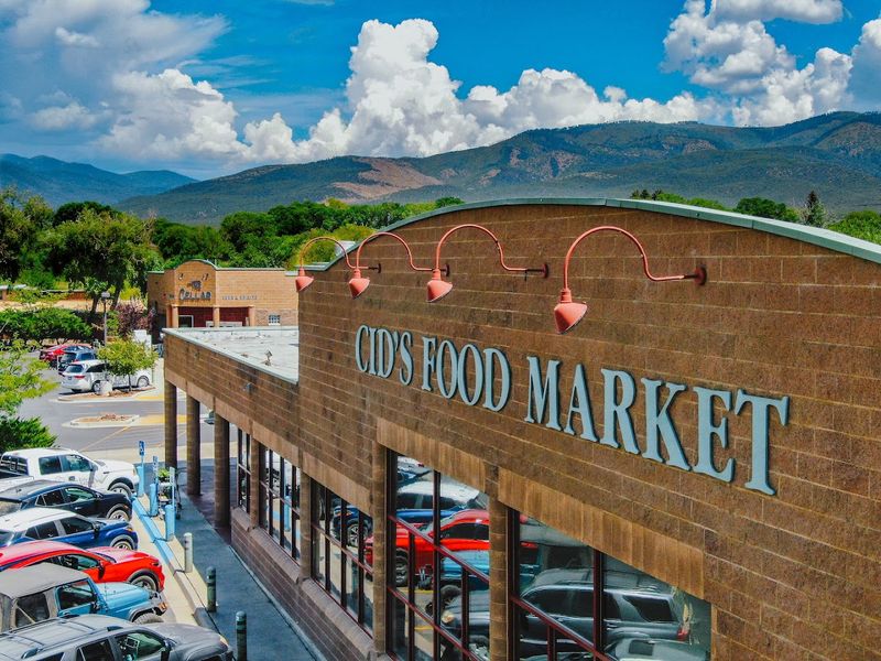 Cid's Food Market