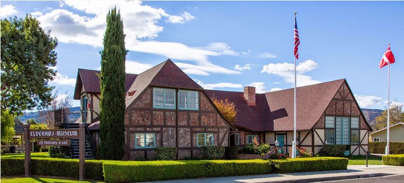 14 Epic Day Trips To Explore In California This Year - Decor Hint Solvang